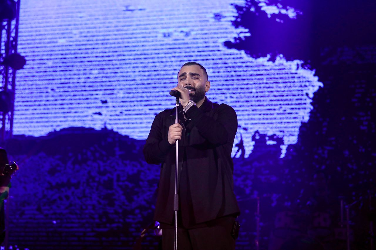 دانلود آهنگ اسمت چیه مسعود صادقلو با کیفیت 128 و 320 مسعود صادقلو