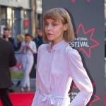 آنتونیا کمبل هیوز