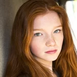 انالیس باسو