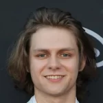 تای سیمپکینز