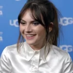 امیلیا جونز