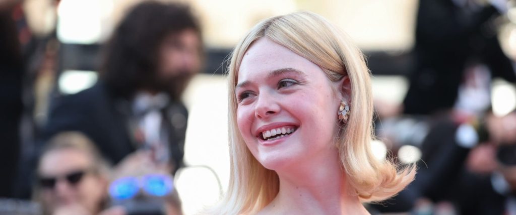 Elle Fanning همآهنگ | دنیای فیلم و سریال همآهنگ Elle Fanning همآهنگ | دنیای فیلم و سریال همآهنگ