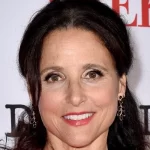 جولیا لوئی درایفوس