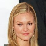 جولیا استایلز