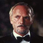 جولیان گلاور