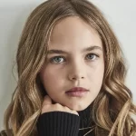 رایان کیرا آرمسترانگ