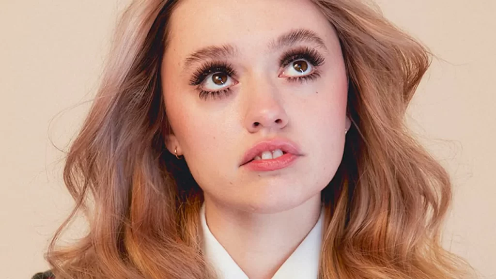 Aimee Lou Wood همآهنگ | دنیای فیلم و سریال همآهنگ Aimee Lou Wood همآهنگ | دنیای فیلم و سریال همآهنگ