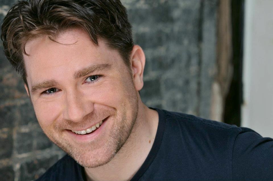 Roger Clark همآهنگ | دنیای فیلم و سریال همآهنگ