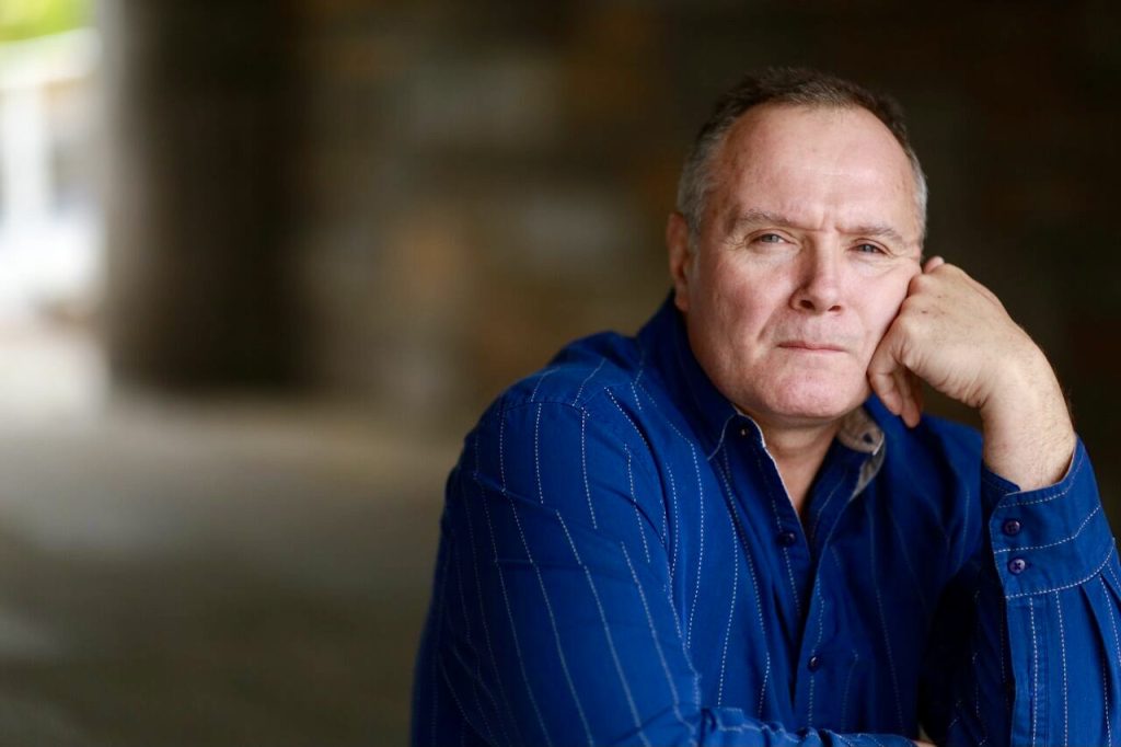 Sean Cullen همآهنگ | دنیای فیلم و سریال همآهنگ