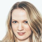 امیلی کارمایکل