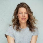 الیزابت لوکاس