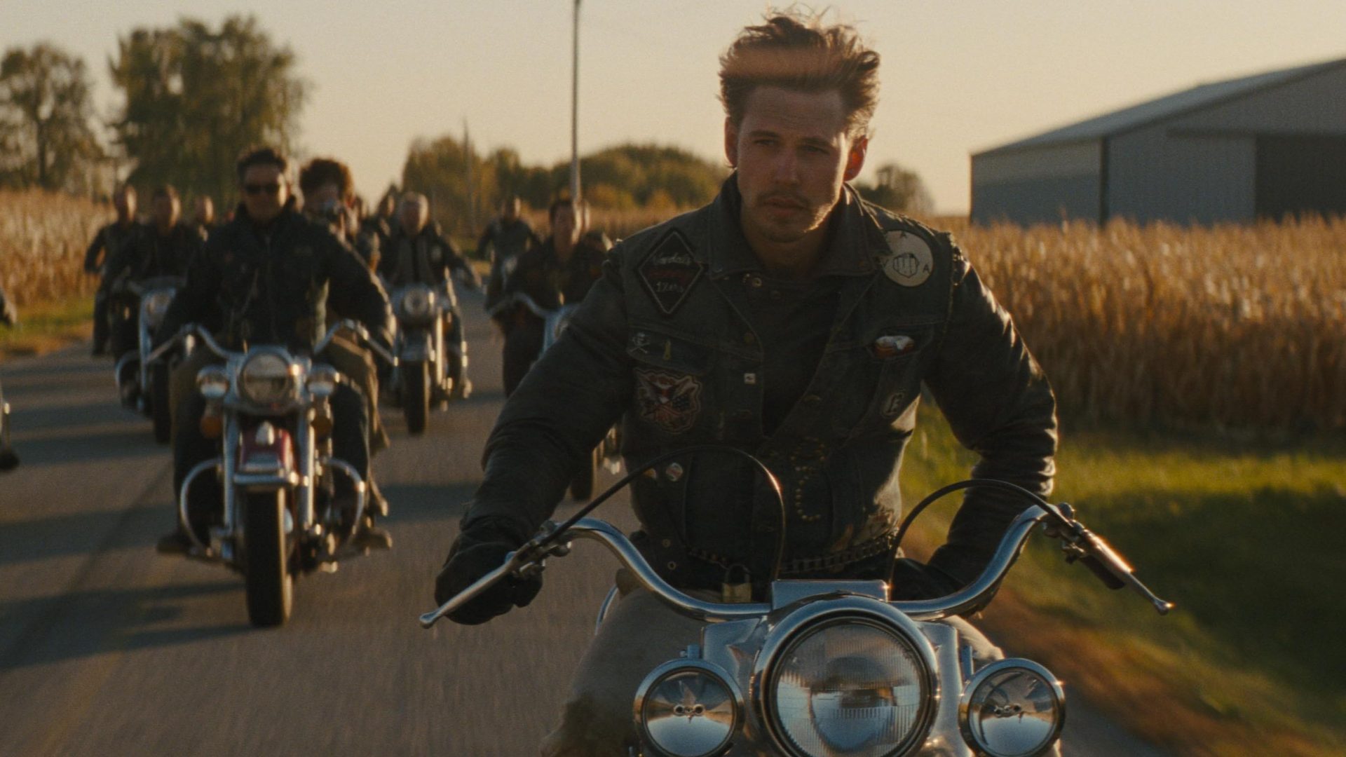 The Bikeriders اولین | دنیای فیلم و سریال همآهنگ The Bikeriders اولین | دنیای فیلم و سریال همآهنگ