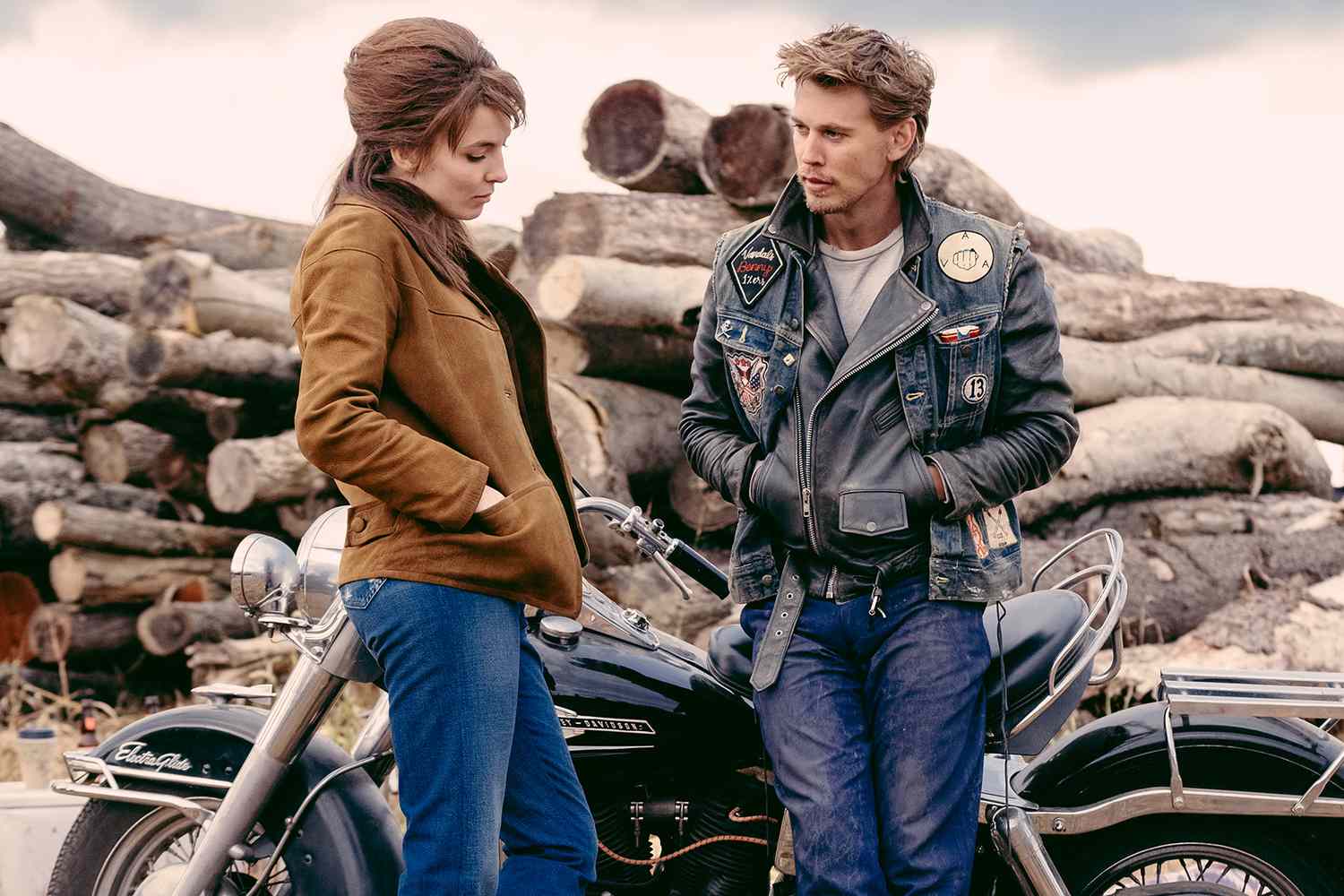 the bikeriders تعامل بازیگران | دنیای فیلم و سریال همآهنگ the bikeriders تعامل بازیگران | دنیای فیلم و سریال همآهنگ