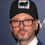 پیتر مکی برنز