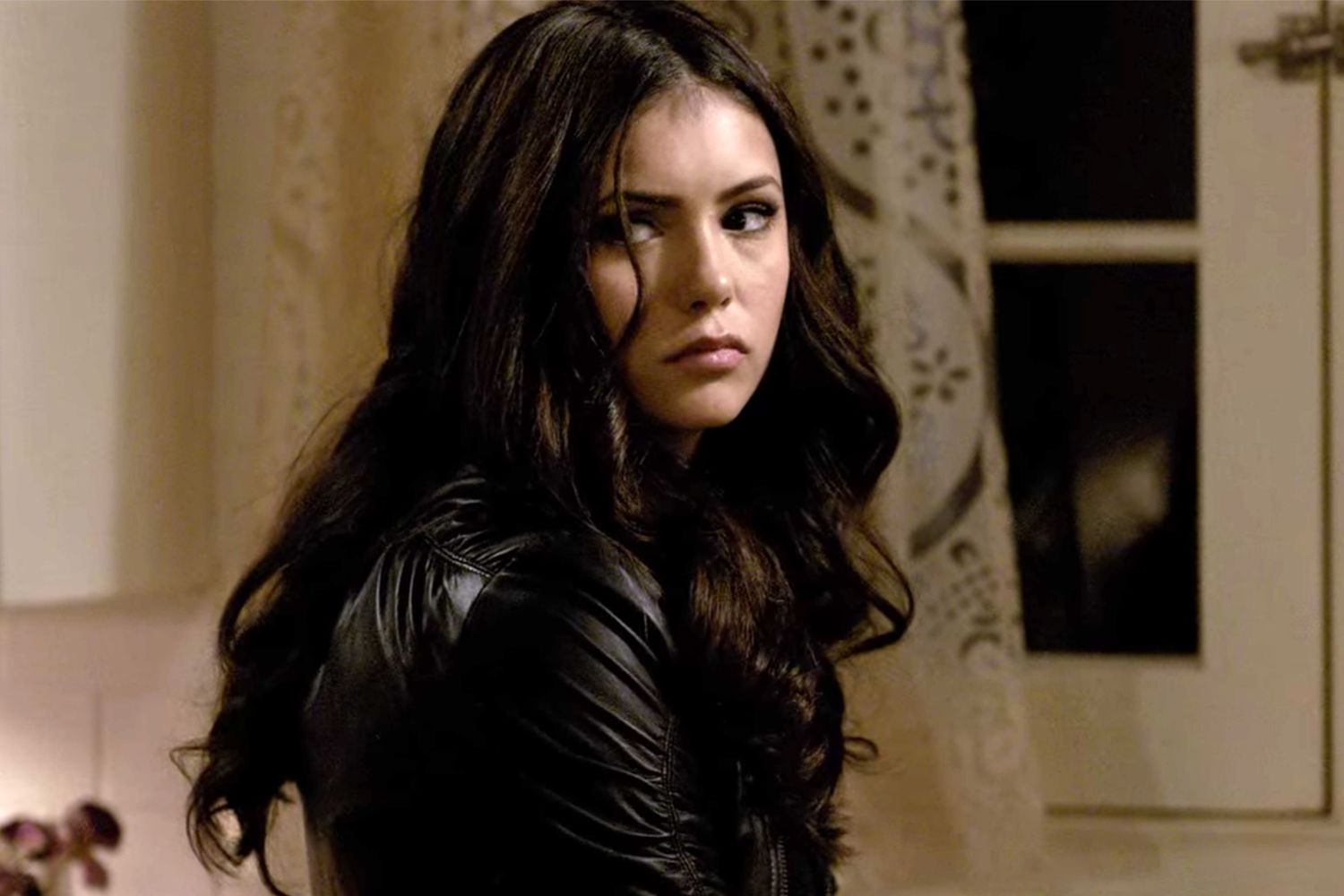 The Vampire Diaries صحنه شیرین | دنیای فیلم و سریال همآهنگ The Vampire Diaries صحنه شیرین | دنیای فیلم و سریال همآهنگ