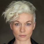 کارولین براکن