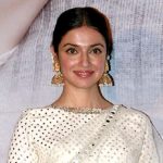 دیویا خوسلا