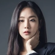 Han Ji eun