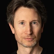 Jonathan Aris