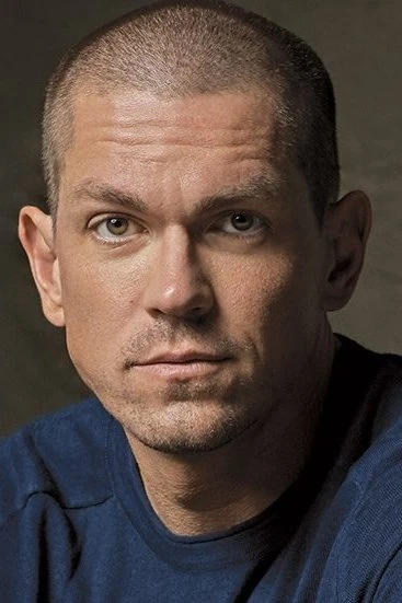 Steve Howey