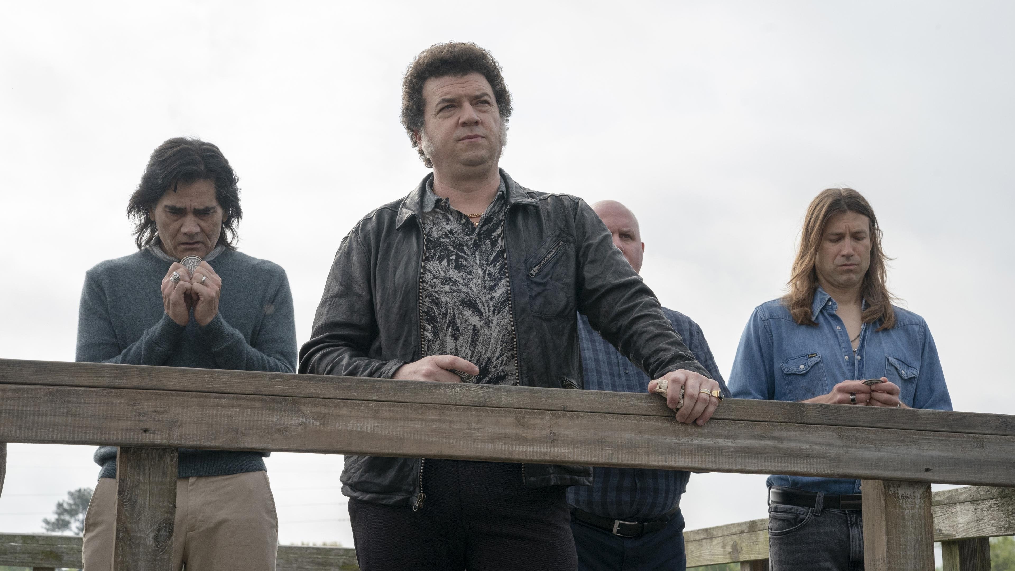قسمت 6 اکنون پسران ایلی مردان بی‌ارزش بودند